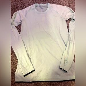 Lululemon-long sieve swiftly tech-size 6-discontinued-sea green